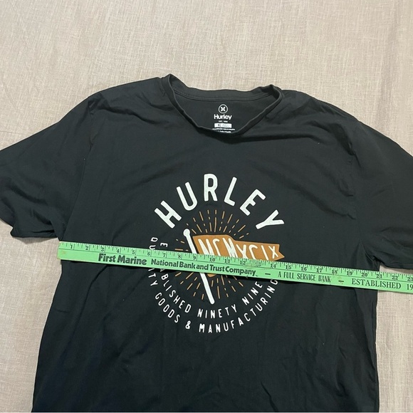 Hurley Men’s Black Graphic Tee Size XL Premium Quality Surf Skate Y2K - Picture 6 of 6
